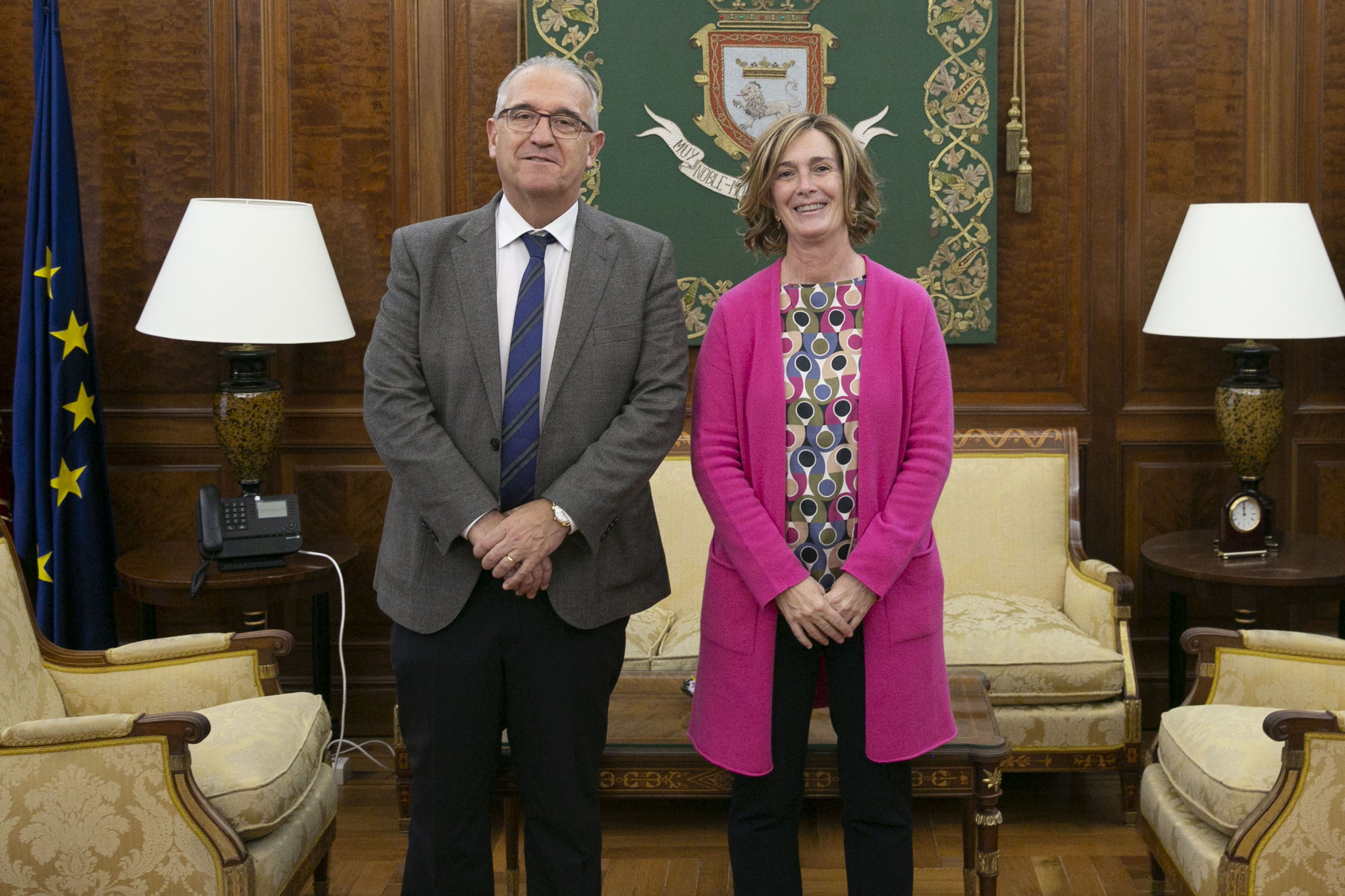 Encuentro de Teresa Imízcoz con el alcalde de Pamplona 